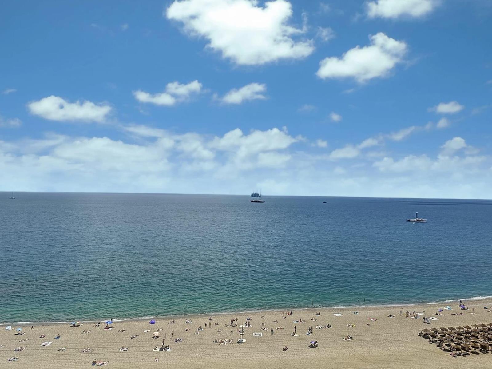 Апартаменты Espectaculares Vistas Al Mar Playa Malagueta Малага Экстерьер фото